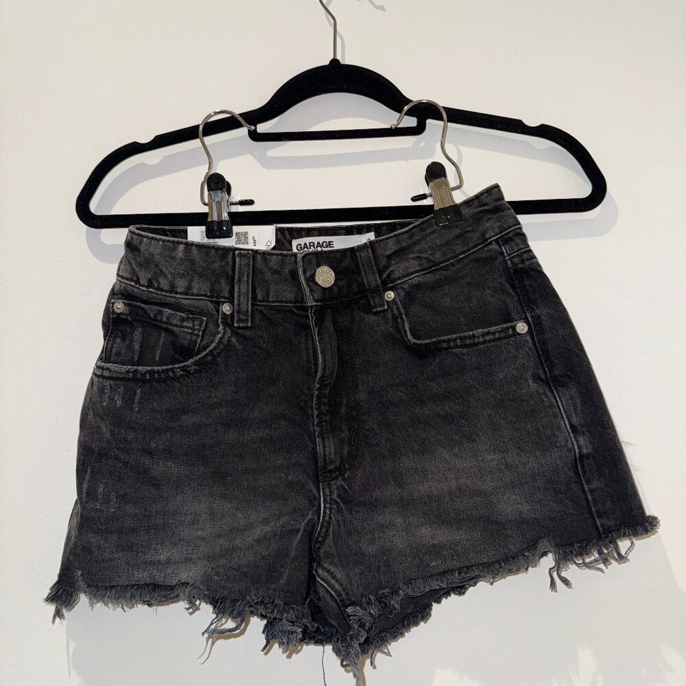 Garage Classic Cut-Off Mom Jean Shorts